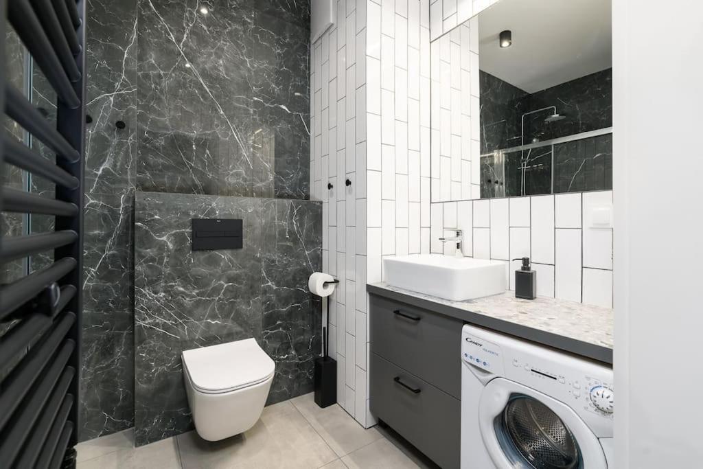 Nowoczesne Studio Przy Warcie Apartamento Poznan Exterior foto