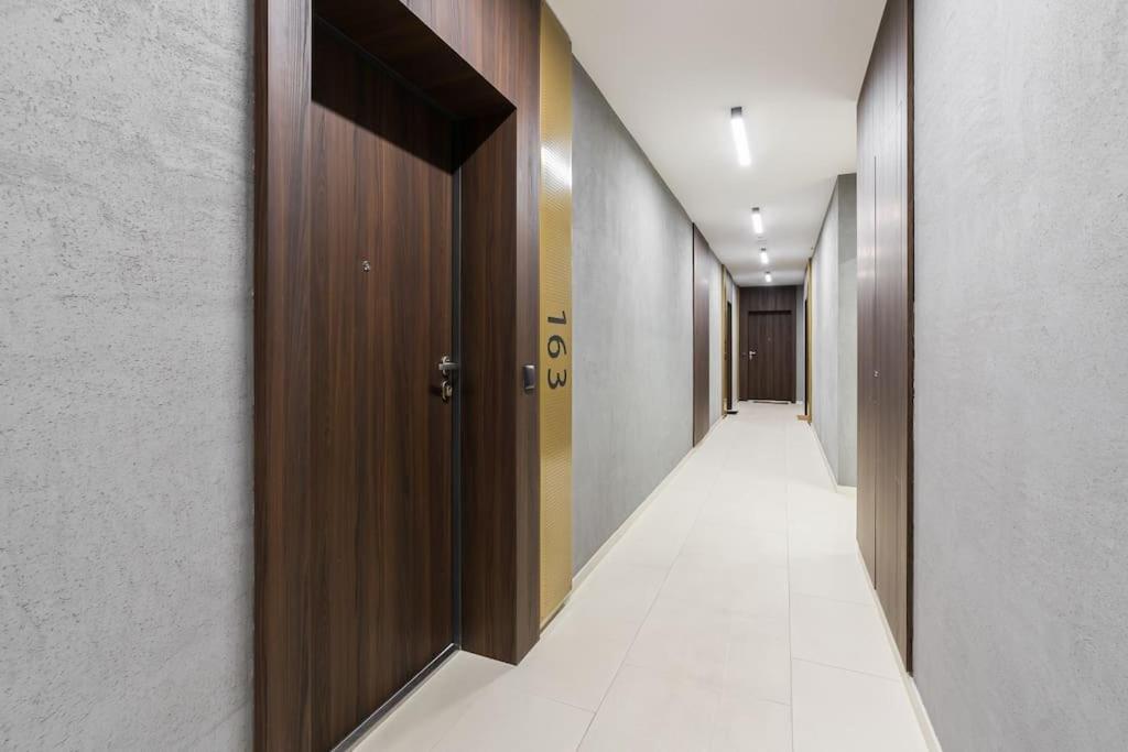 Nowoczesne Studio Przy Warcie Apartamento Poznan Exterior foto