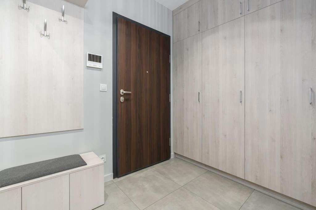 Nowoczesne Studio Przy Warcie Apartamento Poznan Exterior foto